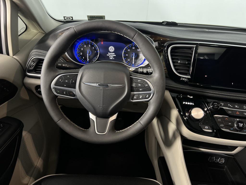 used 2024 Chrysler Pacifica car, priced at $36,973