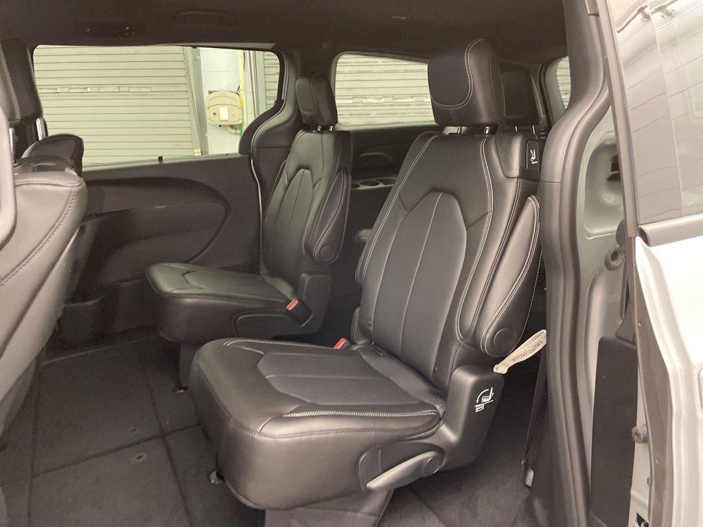 new 2026 Chrysler Pacifica car, priced at $43,187