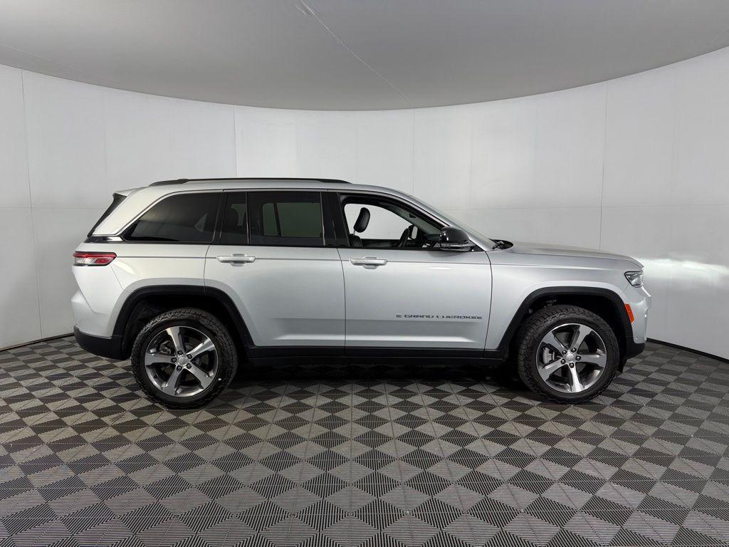 used 2022 Jeep Grand Cherokee 4xe car, priced at $23,773