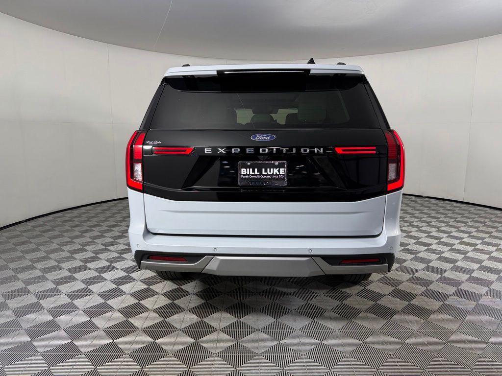 used 2025 Ford Expedition car, priced at $60,072