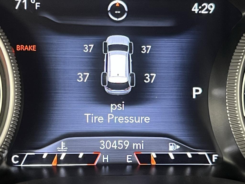 used 2022 Jeep Cherokee car, priced at $25,273