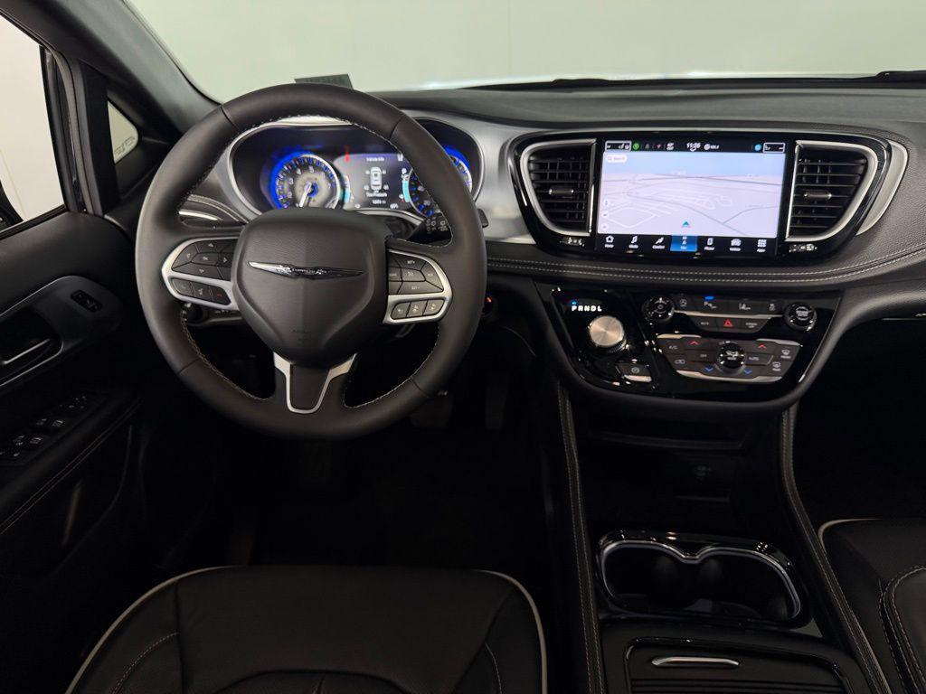 used 2026 Chrysler Pacifica car, priced at $37,973