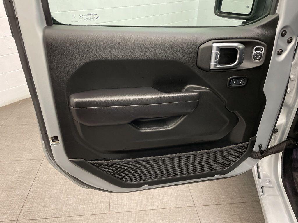 used 2024 Jeep Wrangler car, priced at $31,072