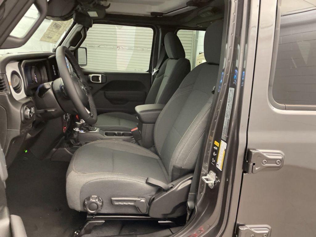 new 2026 Jeep Wrangler car, priced at $49,912