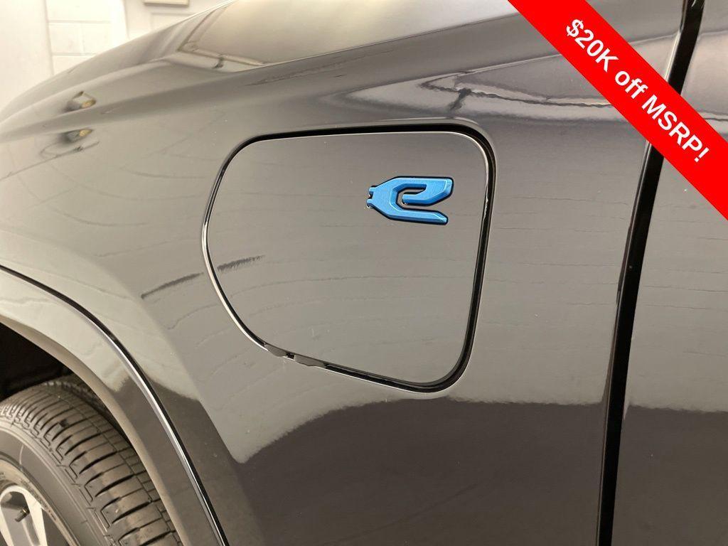 new 2025 Jeep Grand Cherokee 4xe car, priced at $58,655