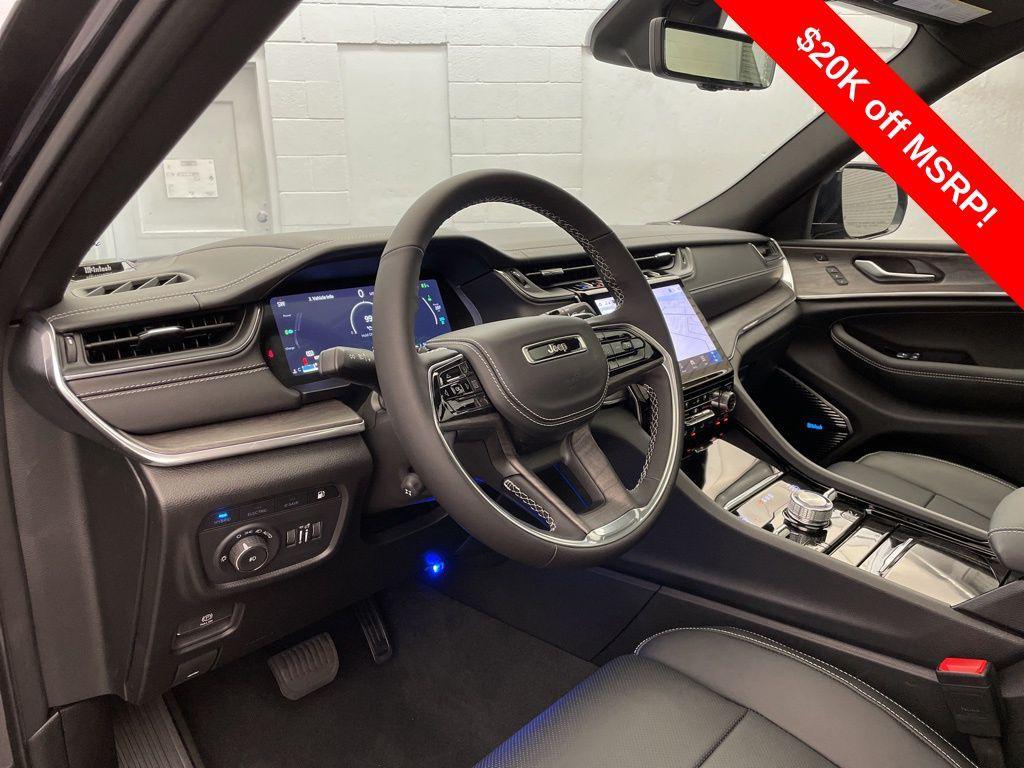 new 2025 Jeep Grand Cherokee 4xe car, priced at $58,655
