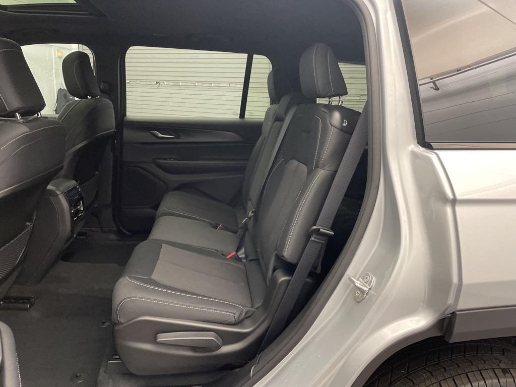 new 2025 Jeep Grand Cherokee L car, priced at $34,344