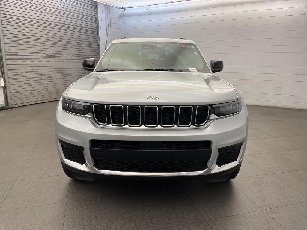 new 2025 Jeep Grand Cherokee L car, priced at $34,344