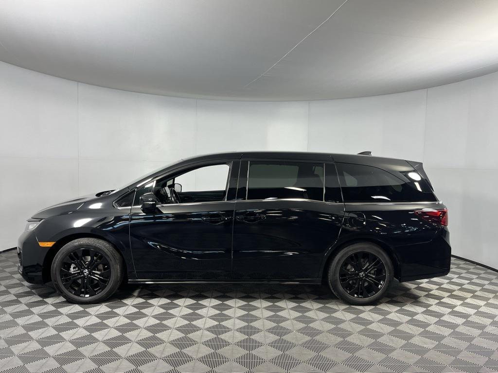 used 2025 Honda Odyssey car, priced at $38,673