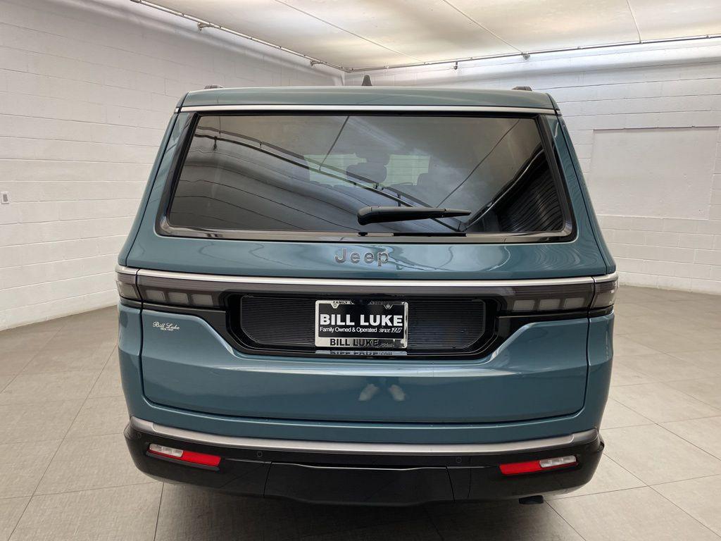 new 2026 Jeep Grand Wagoneer car, priced at $60,916