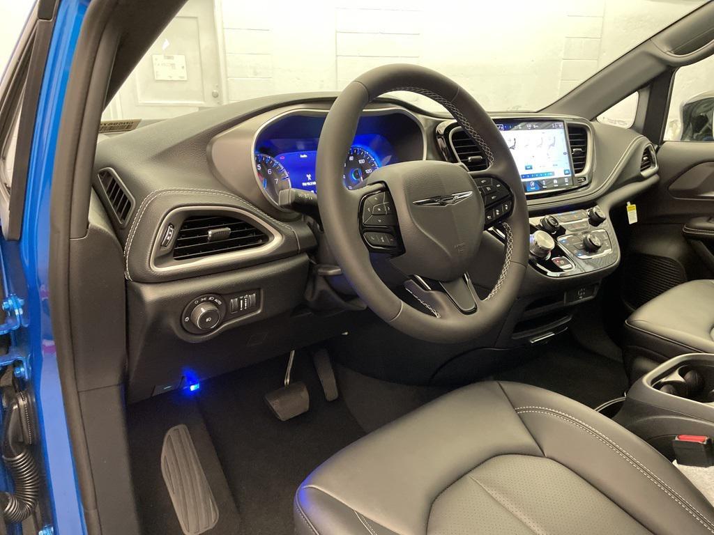new 2026 Chrysler Pacifica car, priced at $41,451