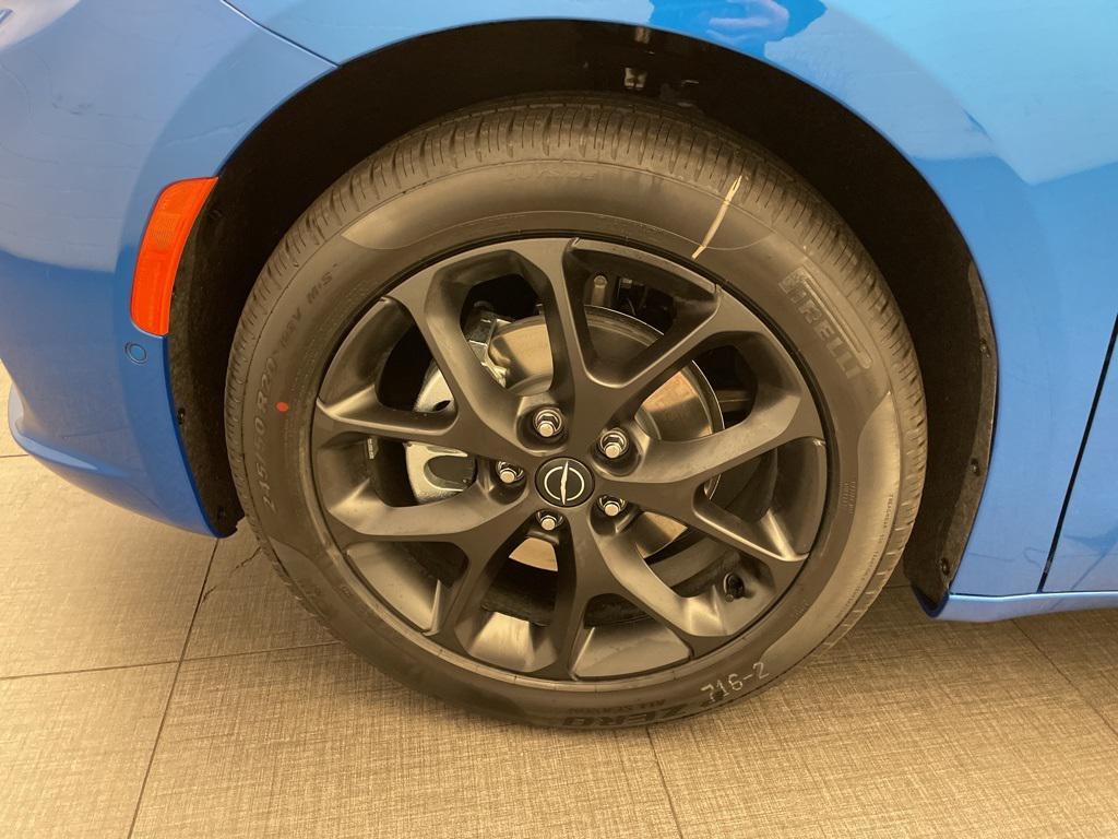 new 2026 Chrysler Pacifica car, priced at $41,451