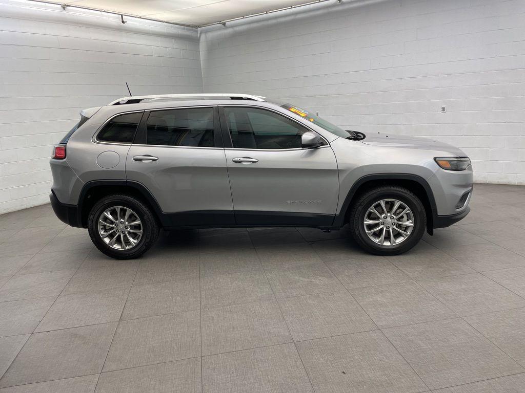 used 2021 Jeep Cherokee car, priced at $19,973