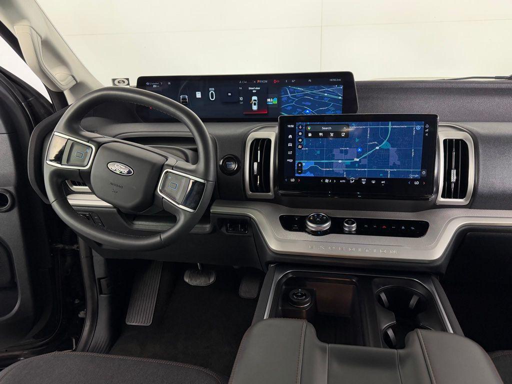 used 2025 Ford Expedition car, priced at $54,573