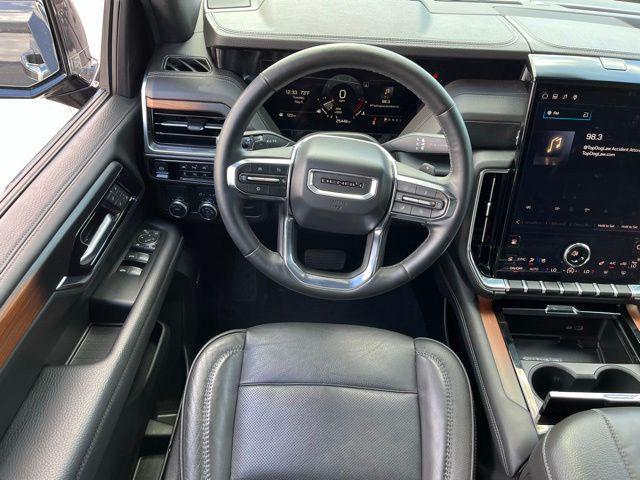 used 2025 GMC Yukon car, priced at $65,373