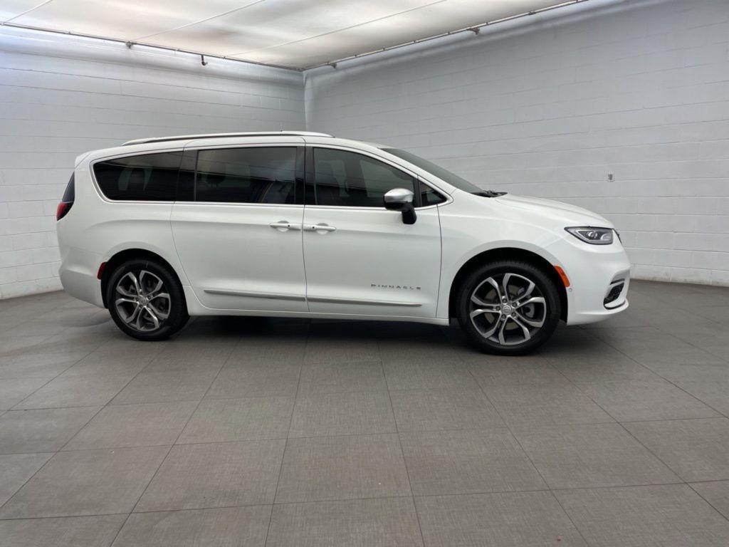 new 2026 Chrysler Pacifica car, priced at $52,459