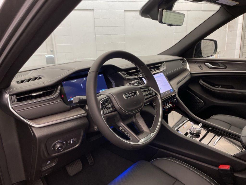 new 2025 Jeep Grand Cherokee L car, priced at $54,779