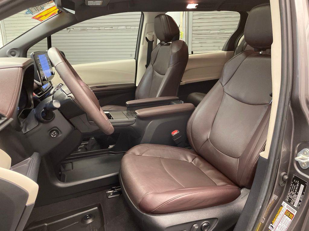used 2024 Toyota Sienna car, priced at $53,372