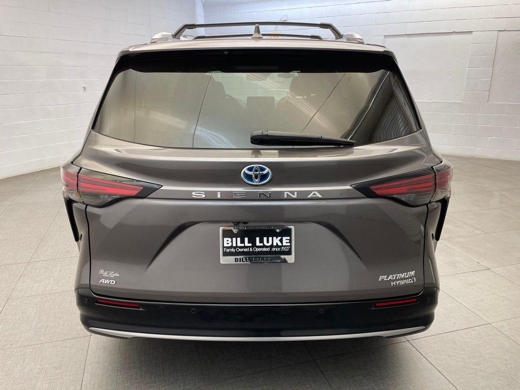 used 2024 Toyota Sienna car, priced at $53,372