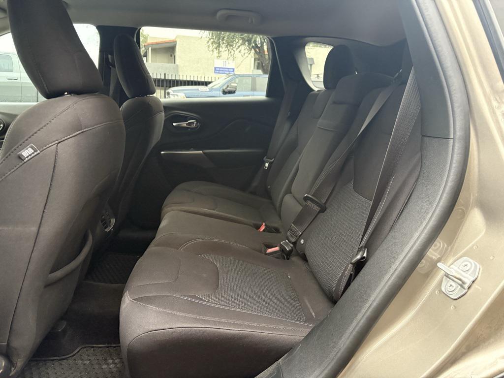 used 2019 Jeep Cherokee car, priced at $13,975