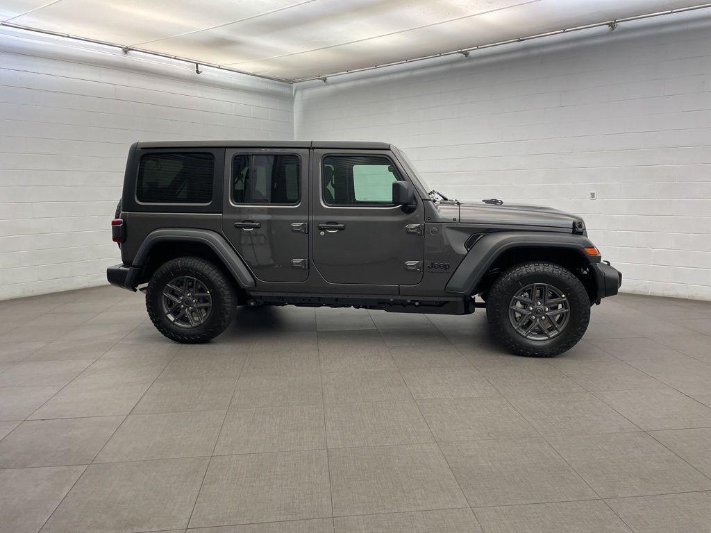 new 2026 Jeep Wrangler car, priced at $45,214