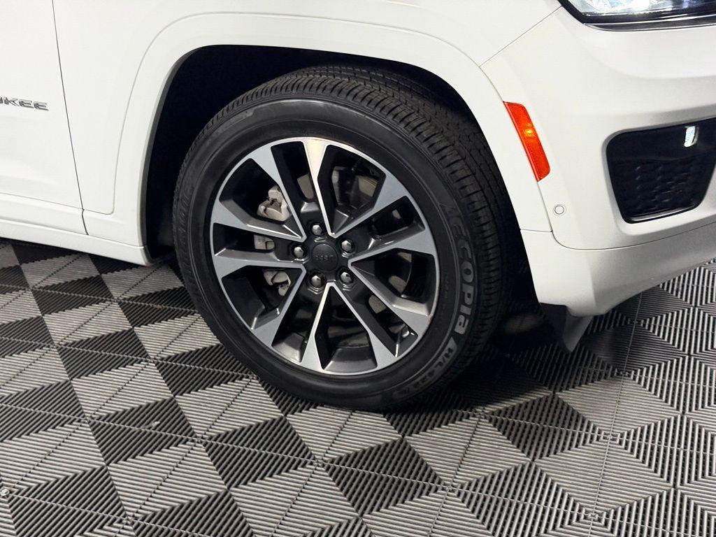 used 2023 Jeep Grand Cherokee L car, priced at $37,373