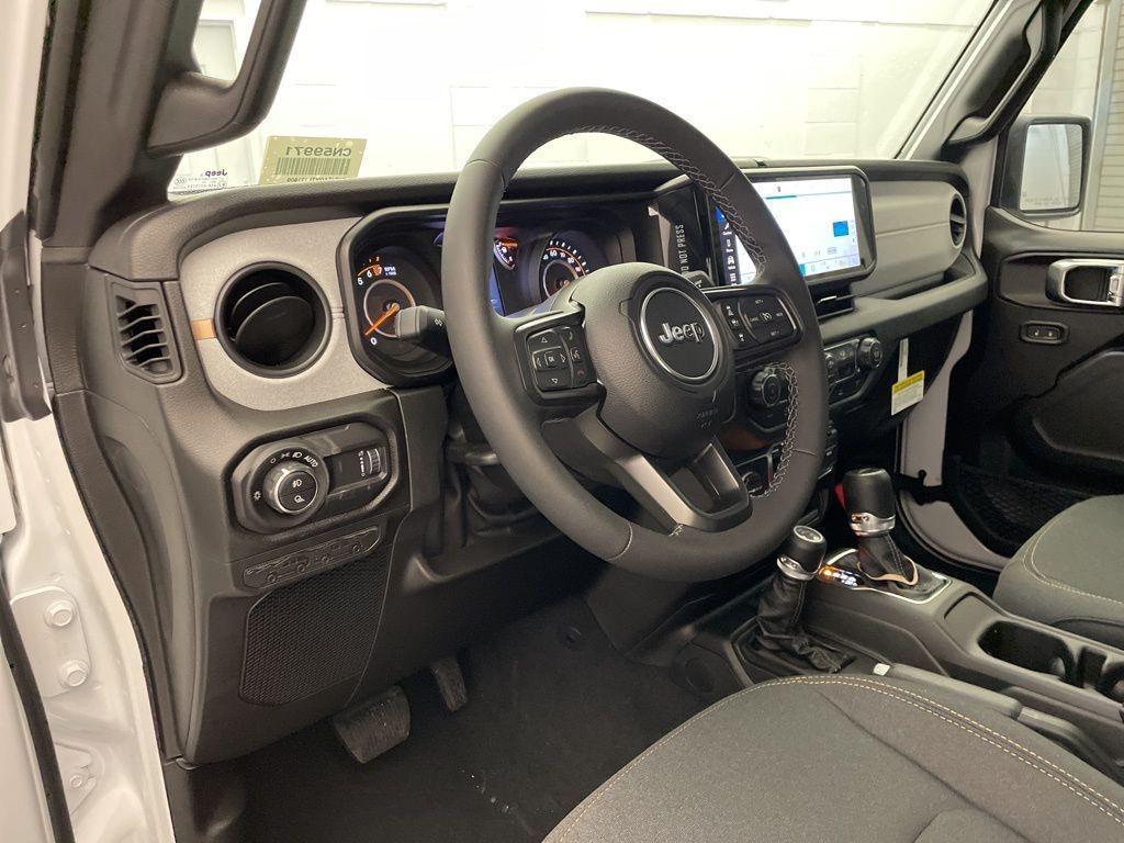 new 2026 Jeep Gladiator car, priced at $42,845