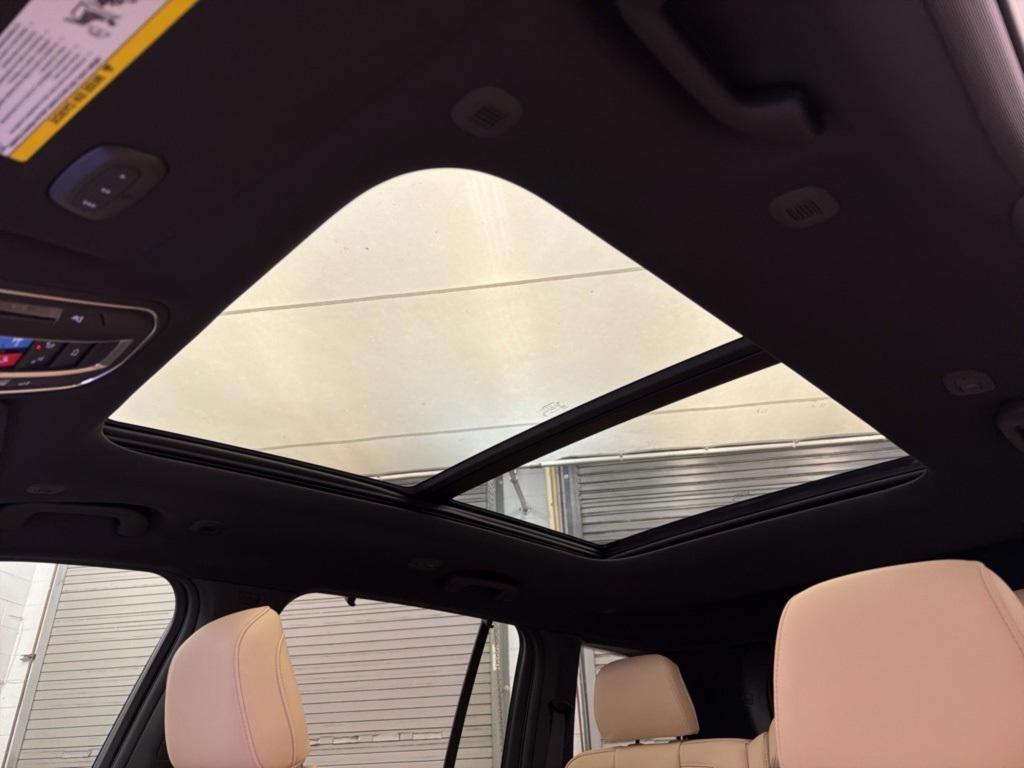 new 2025 Jeep Grand Cherokee car, priced at $44,569