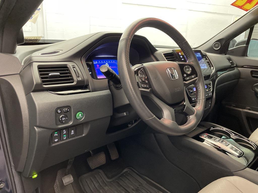 used 2022 Honda Passport car, priced at $30,973