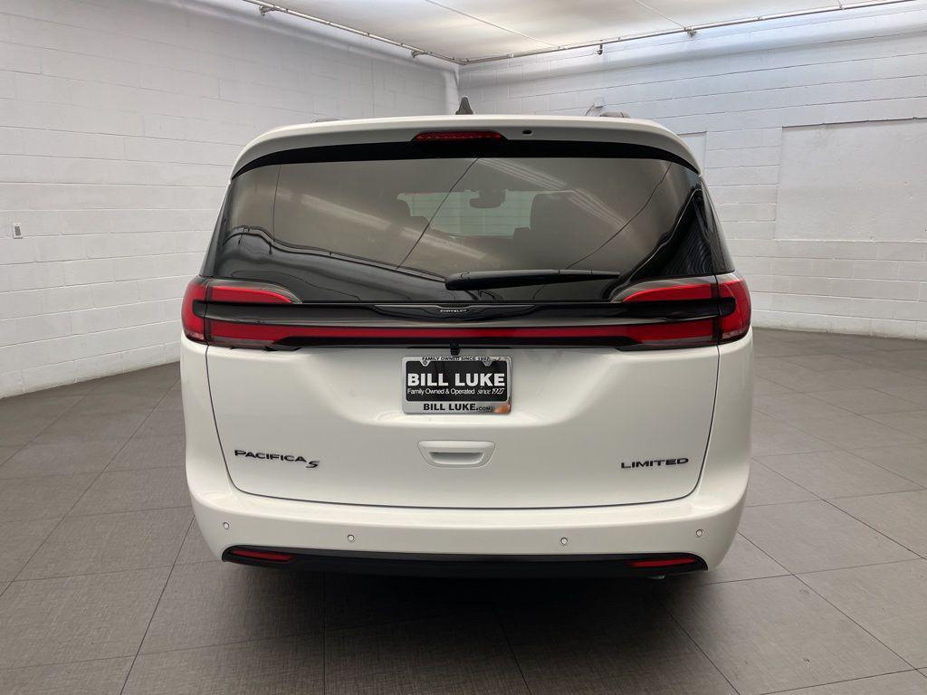 new 2026 Chrysler Pacifica car, priced at $47,104