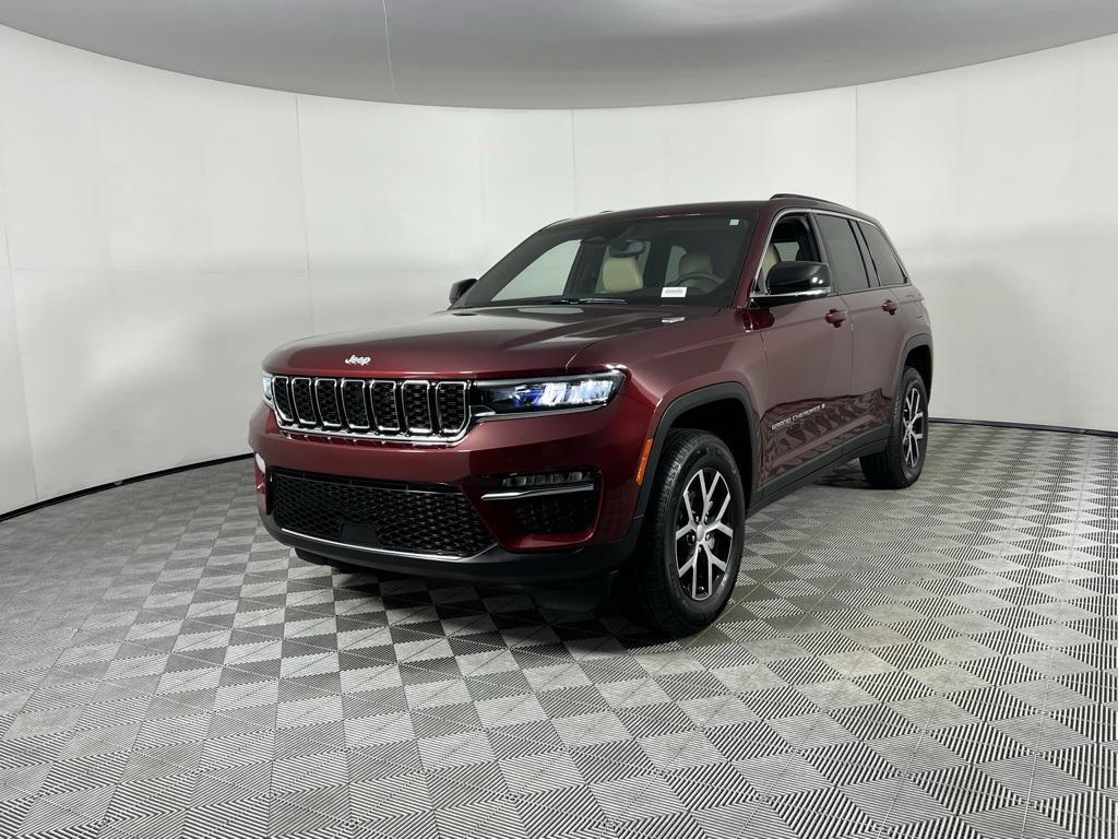 used 2024 Jeep Grand Cherokee car, priced at $32,873