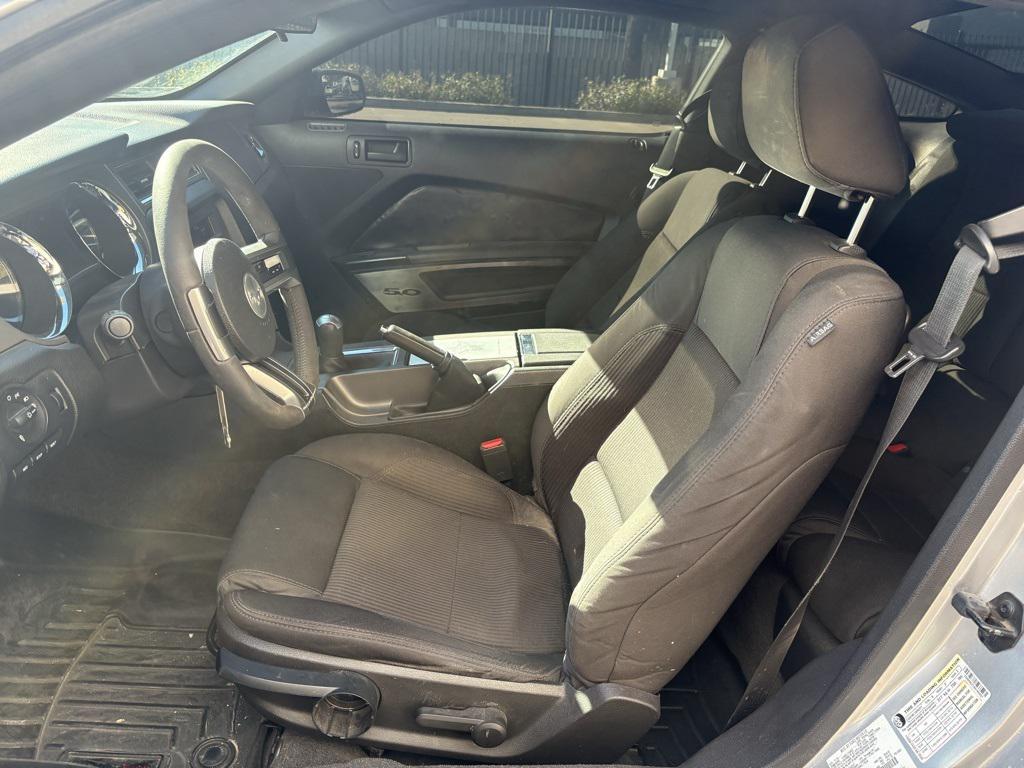 used 2011 Ford Mustang car