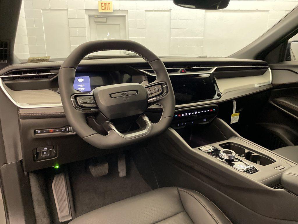 new 2026 Jeep Cherokee car, priced at $37,012