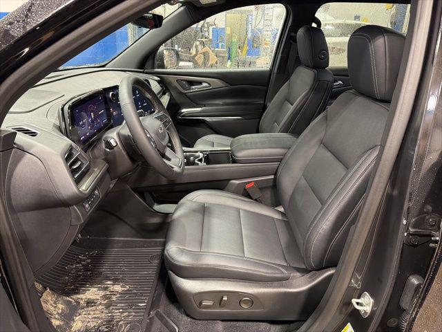 new 2026 Chevrolet Traverse car, priced at $46,976