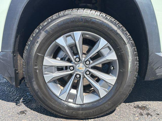 used 2025 Chevrolet Equinox car, priced at $26,298