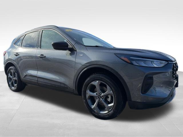used 2025 Ford Escape car, priced at $22,590
