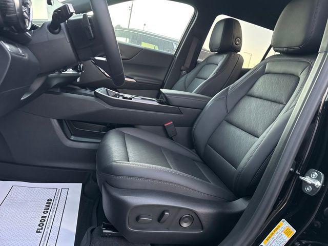 new 2026 Chevrolet Equinox car, priced at $33,840