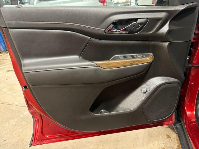 used 2023 GMC Acadia car, priced at $27,941