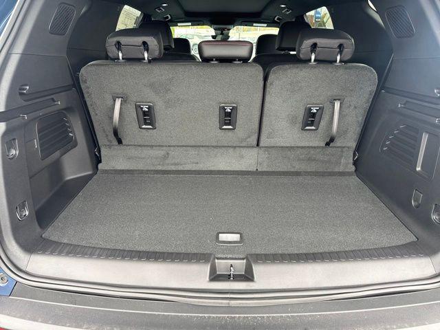 new 2026 Chevrolet Traverse car, priced at $50,212