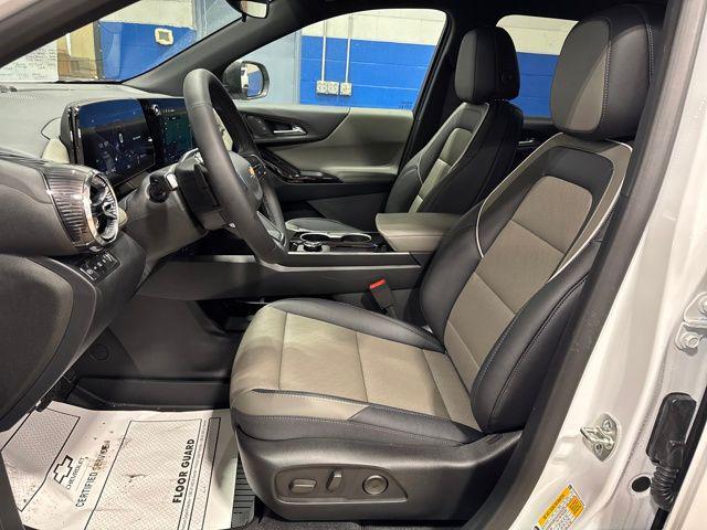 new 2026 Chevrolet Equinox car, priced at $35,041