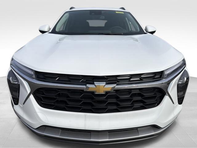 new 2026 Chevrolet Trax car, priced at $25,834