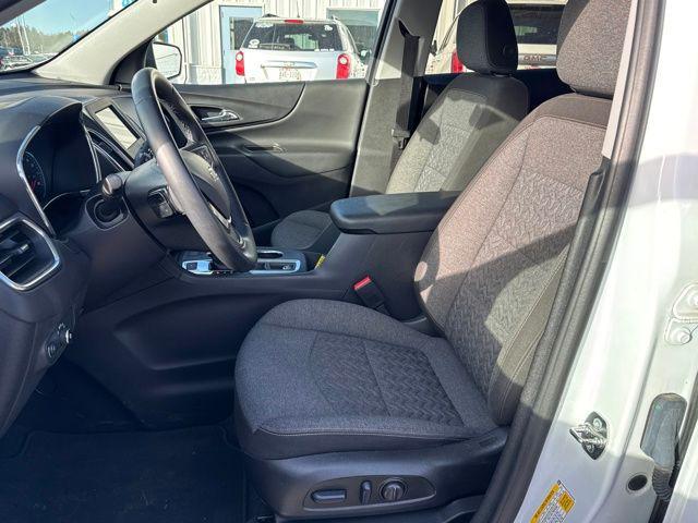 used 2024 Chevrolet Equinox car, priced at $21,368