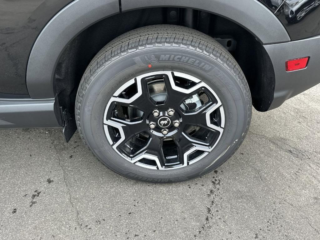 new 2025 Ford Bronco Sport car, priced at $38,740