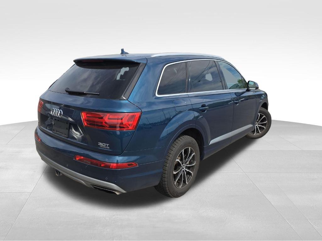 used 2018 Audi Q7 car, priced at $22,373