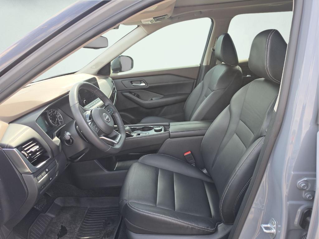 used 2023 Nissan Rogue car, priced at $24,796