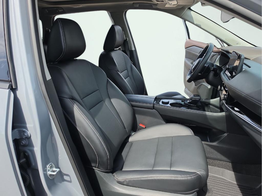 used 2023 Nissan Rogue car, priced at $24,796