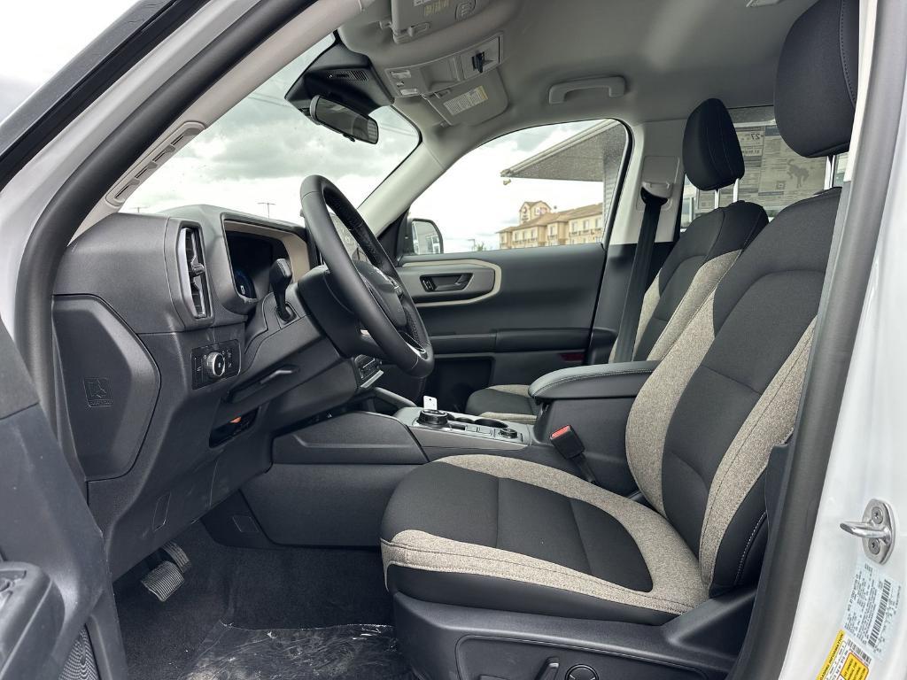 new 2025 Ford Bronco Sport car, priced at $32,184