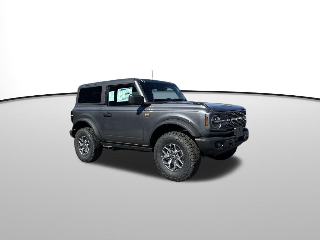 new 2025 Ford Bronco car, priced at $49,523
