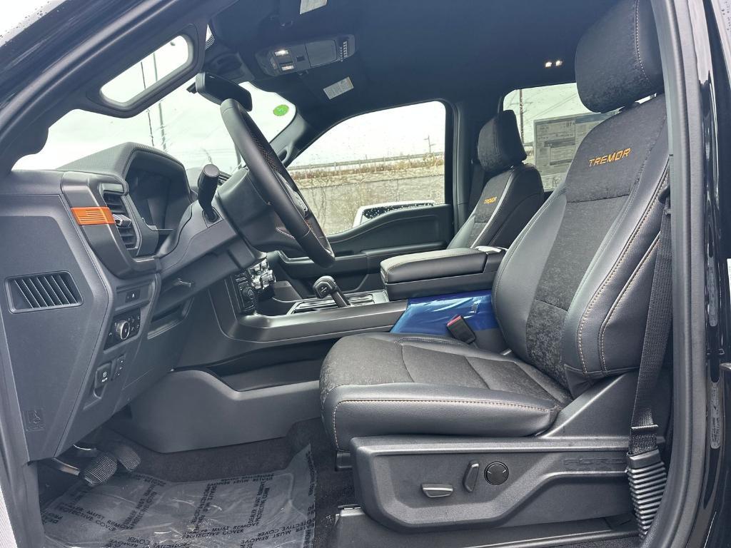 new 2025 Ford F-150 car, priced at $64,574