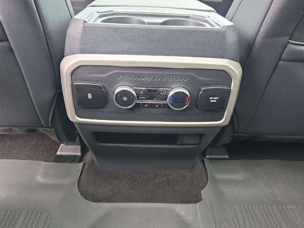 used 2023 Ford Expedition car, priced at $54,821